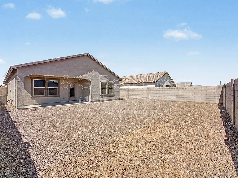 19577 W Palo Verde Dr — Photo 29