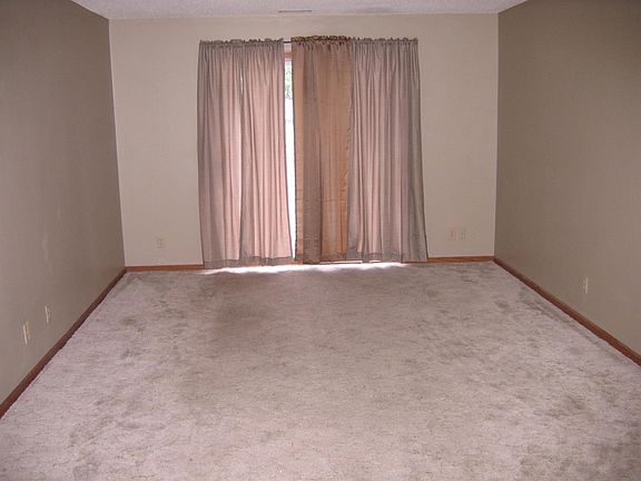 2nd image of 3001 S 51st Street Ct Unit 436