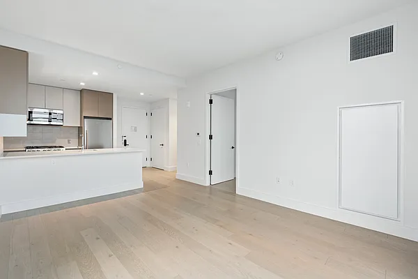 Rented by Living New York | media 7