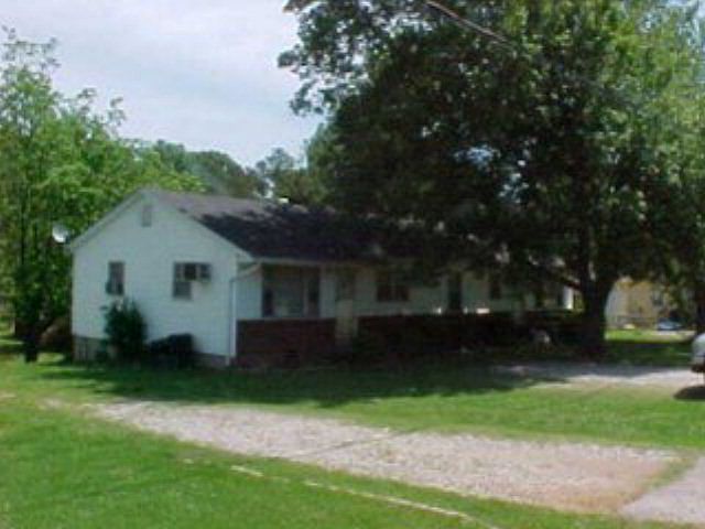 1st image of 811/813 Memorial Dr