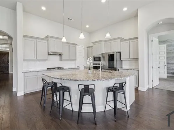 1656 Pegasus Dr, Forney, TX 75126
