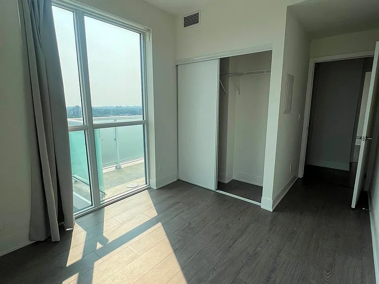 188 Fairview Mall Dr #2802 — Photo 11