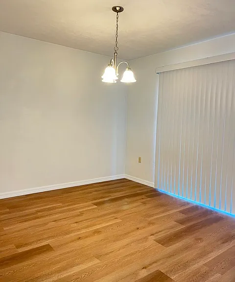1004 New Bedford Dr — Photo 5