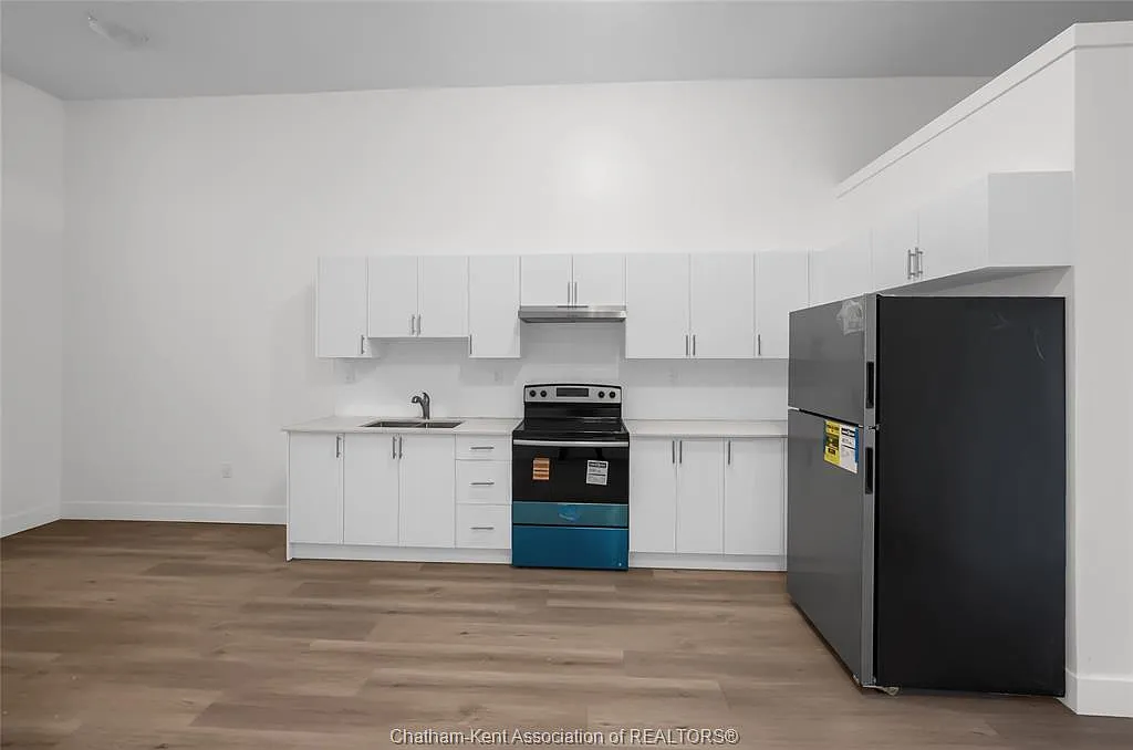 1 bed, $1,350 — Photo 2