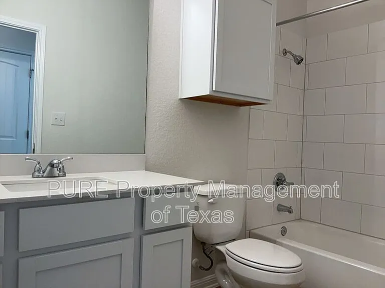 2204 Cornfield Dr #A — Photo 11