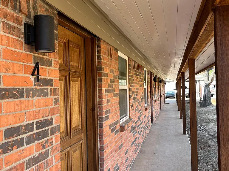 501 S Ostrom Ave #12 — Photo 20