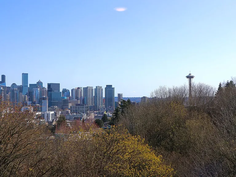 1800 Taylor Ave N #110 — Photo 22