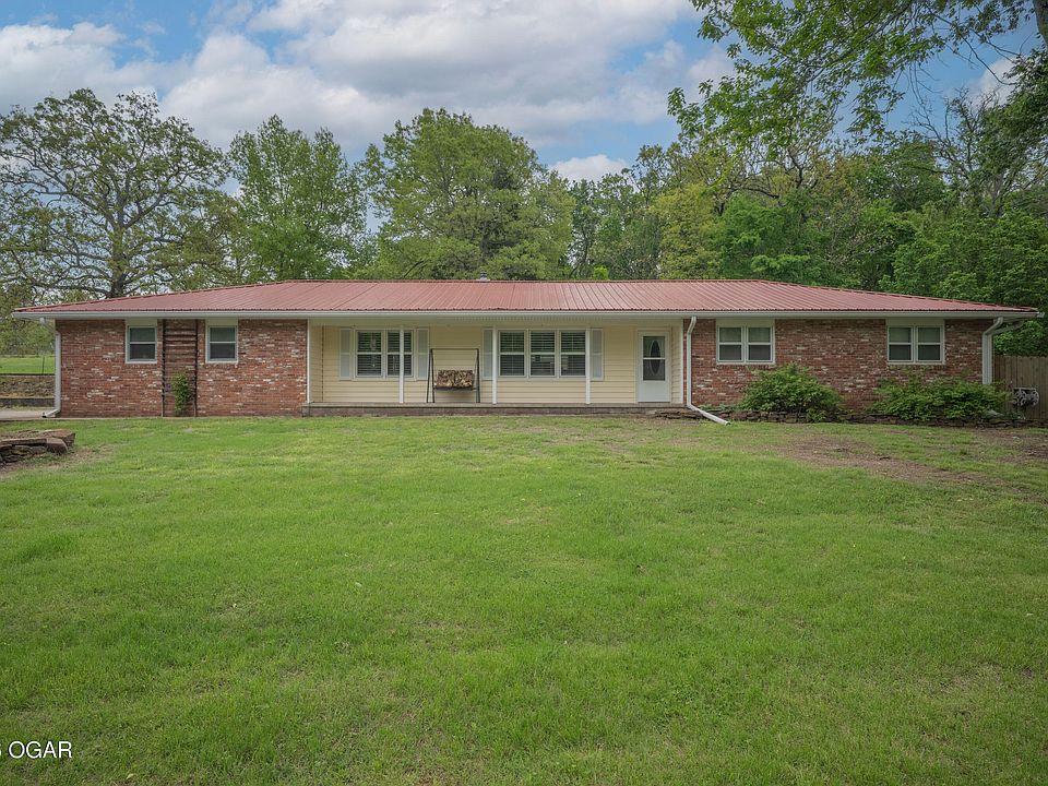 1st image of 5963 Spurgeon Rd