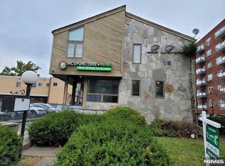 16 Jefferson St, Hackensack, NJ 07601