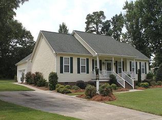 3601 Lillie Branch Dr, Zebulon, NC 27597