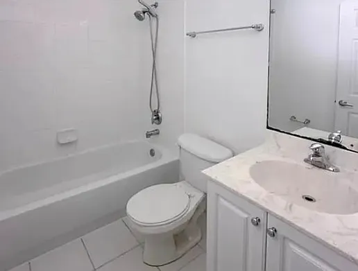 4157 Napoli Lake Dr — Photo 3