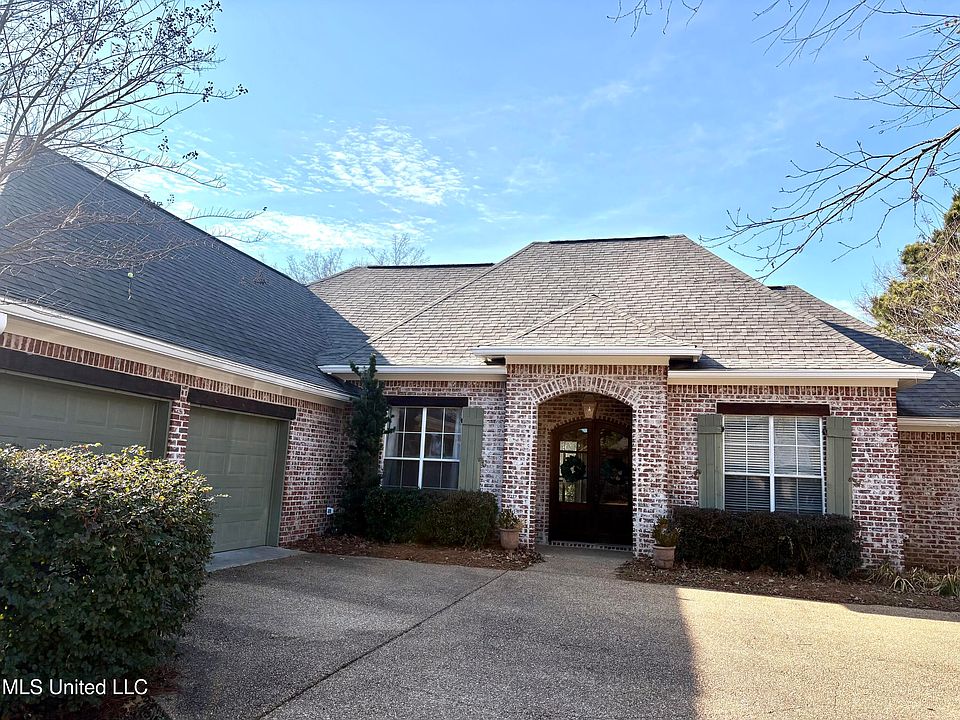 1st image of 1205 Woodberry Dr