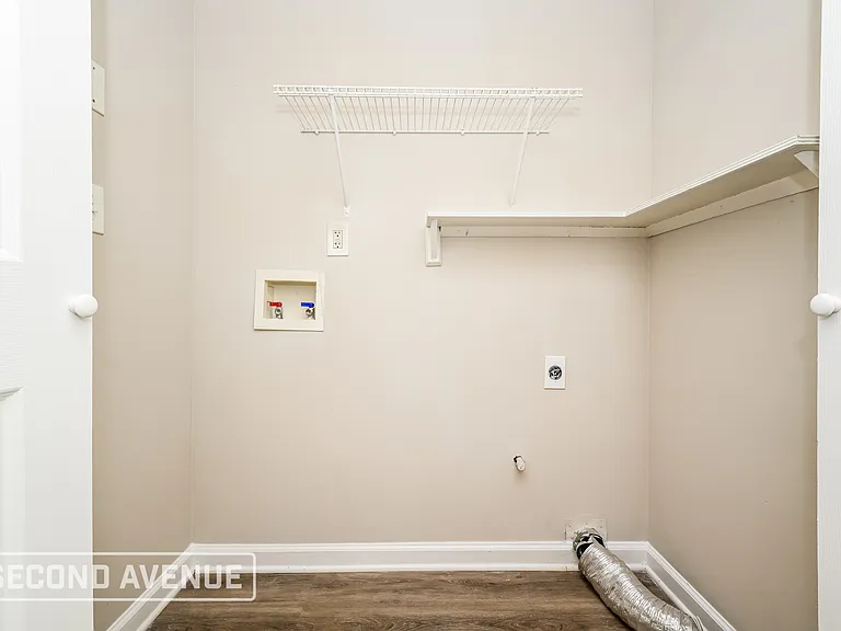 2370 Iron Horse Dr — Photo 17