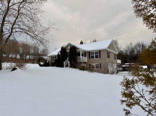 9 Morrie Dr, Barre, VT 05641