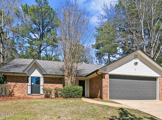 15 Misty Cv, Jackson, MS 39212