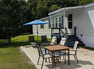 100 Pleasant Hill Rd, Limerick, ME 04048