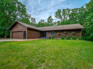 529 Omaha Rd, Hudson, WI 54016