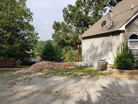 4th image of 6708 Lakeview Dr