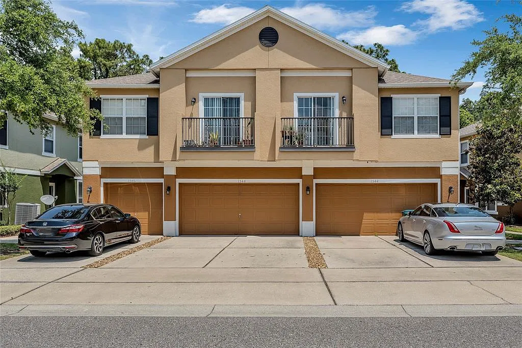 3 bed, 2.5 bath, 1544 sqft, $2,500 — Photo 1