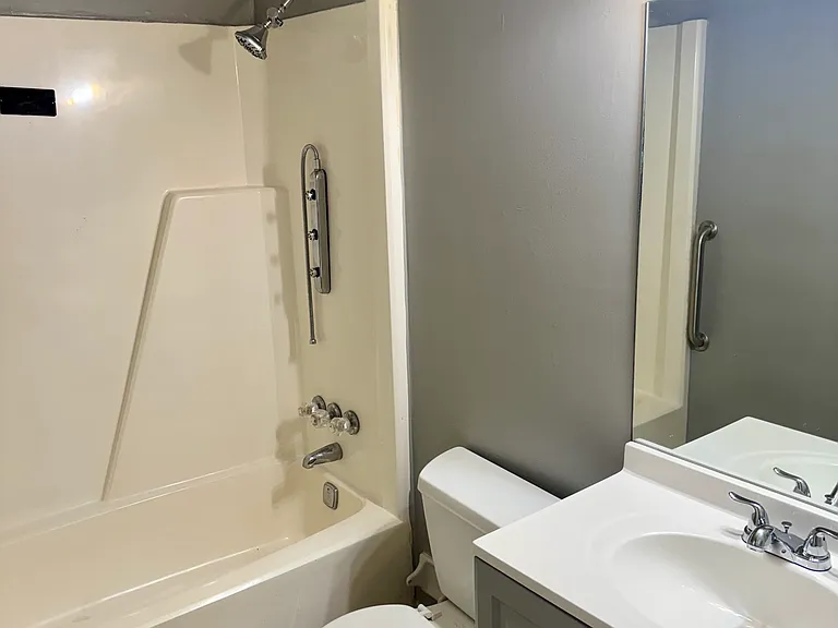 2135 Fairway Ct SE #2137 — Photo 4