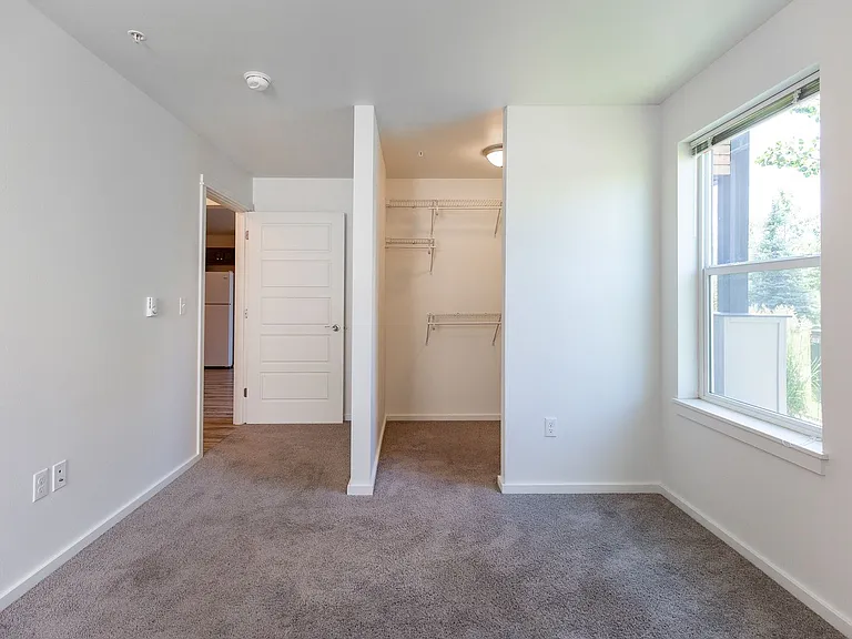 Cottonwood Corner Apartments — Photo 43