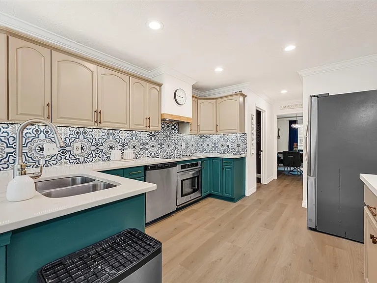 18014 Vintage Wood Ln — Photo 18
