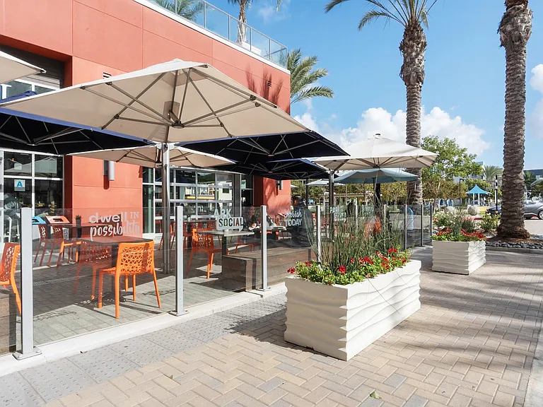 The Vive Collection, San Diego, CA, Park Social Restaurant