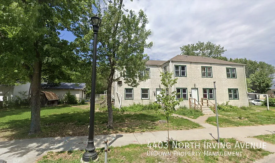 4403 Irving Ave N