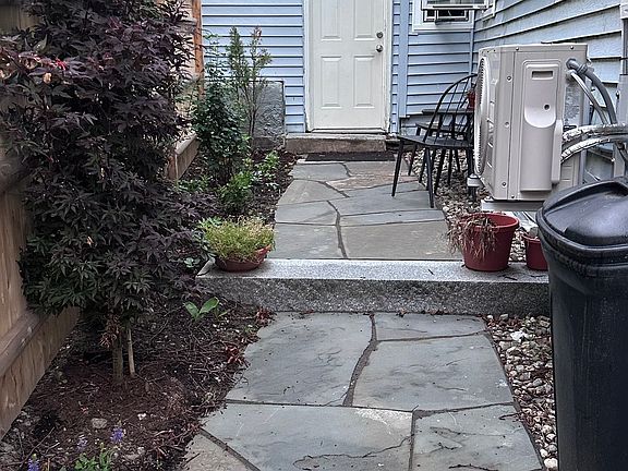 Entrance and walkway to unit