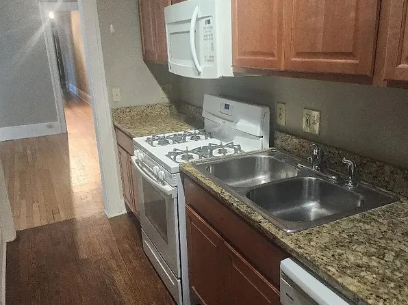 2100 Surrey, 2100 Surrey Rd #7, Cleveland, OH 44106