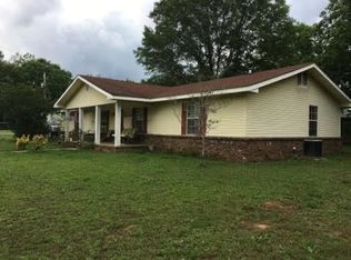 31 Brook Ln, Haleyville, AL 35565