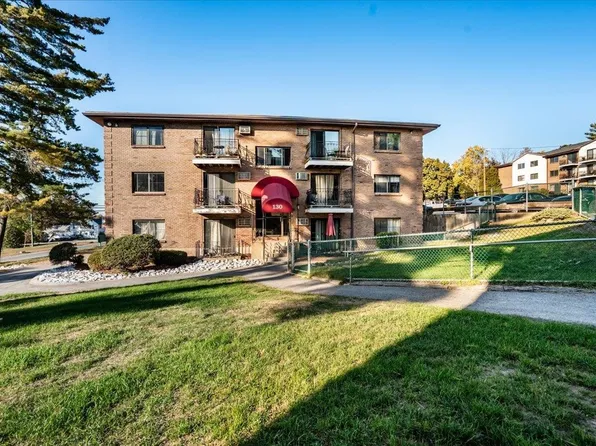 130 Mammoth Road #413, Hooksett, NH 03106