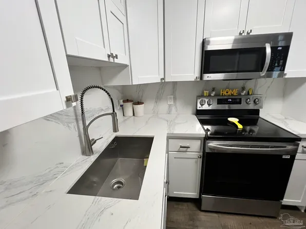 1117 W Maxwell St, Pensacola, FL 32501