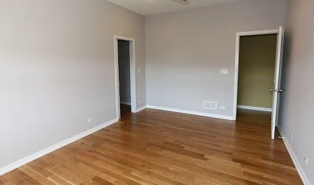 1150 N Hoyne Ave — Photo 11