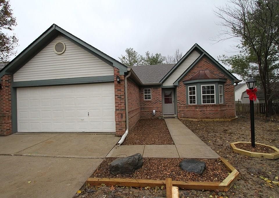 1st image of 18411 Harvest Meadows Dr W
