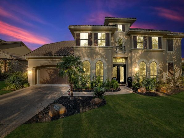 2116 University Club Dr, Austin, TX 78732