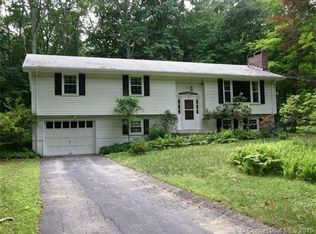 117 Davis Rd, Mansfield, CT 06268