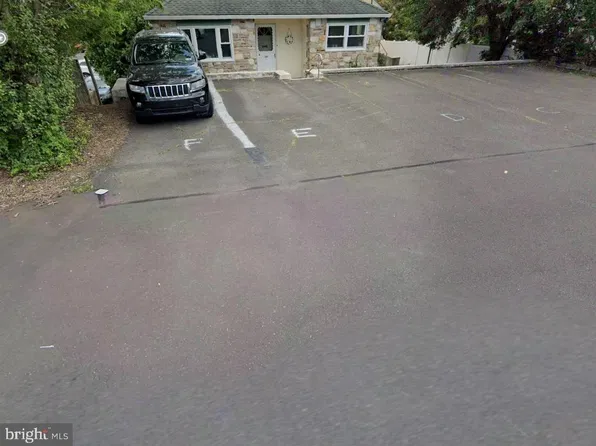 367 E Butler Ave, Ambler, PA 19002