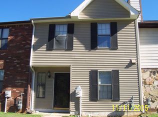 8252 Canyon Frg, Riverdale, GA 30274