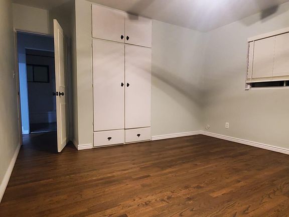 5th image of 180 McClure Ave