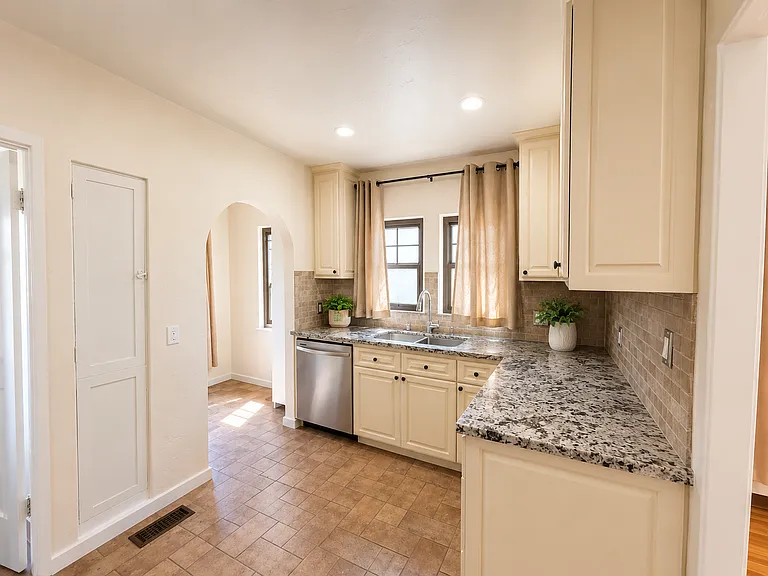3222 Curtis St — Photo 16