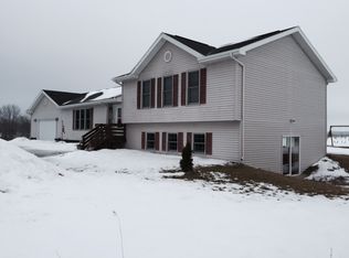 10725 Essex Rd, Ellsworth, MI 49729