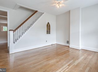 872 N Taney St, Philadelphia, PA