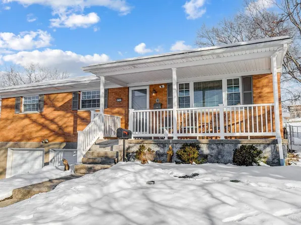 4242 Turf Ln, Cincinnati, OH 45211