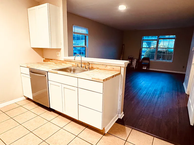 3920 Olympic Ct #3920 — Photo 4