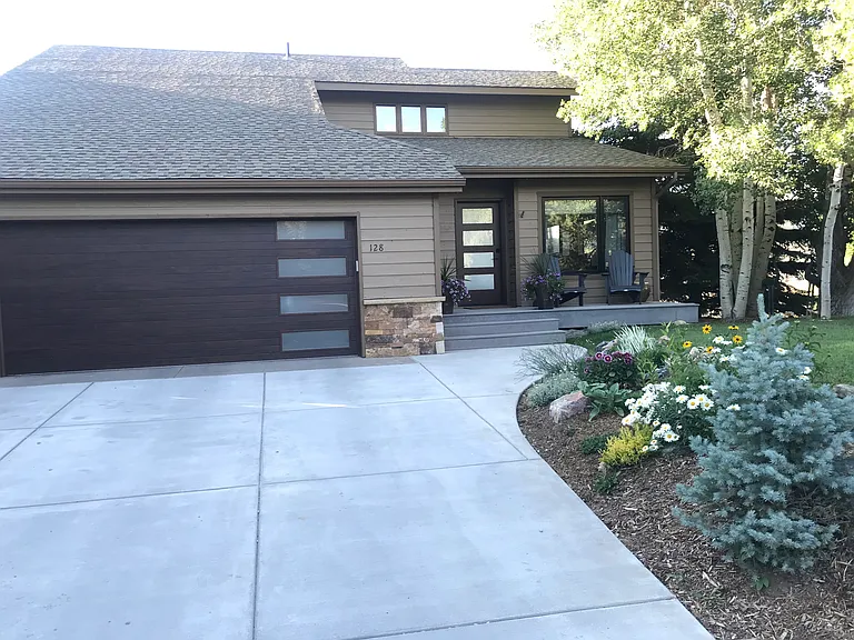 Castle Peak Ln — Photo 1