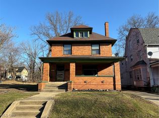 238 Lora Ave, Youngstown, OH