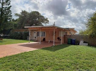 1420 NE 203rd St #0, Miami, FL 33179