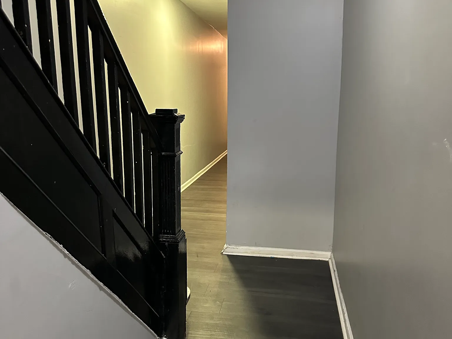 3 bed, 900 sqft, $3,800 — Photo 2