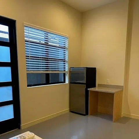 480 Tyler St #C — Photo 3